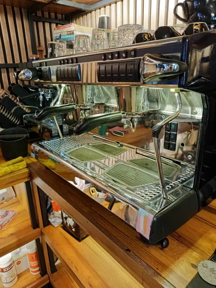 اجاره دستگاه اسپرسو صنعتی