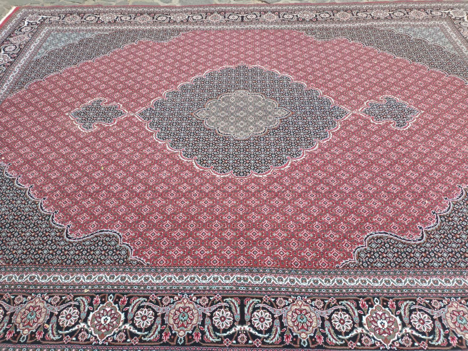 اجاره فرش مجالس -قیمت استثنایی