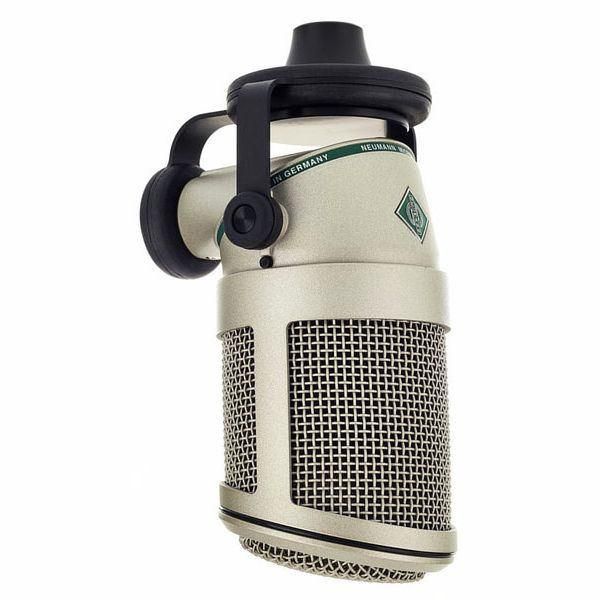 میکروفون Neumann BCM705 کارت صدا میدی کنترلر هدفون