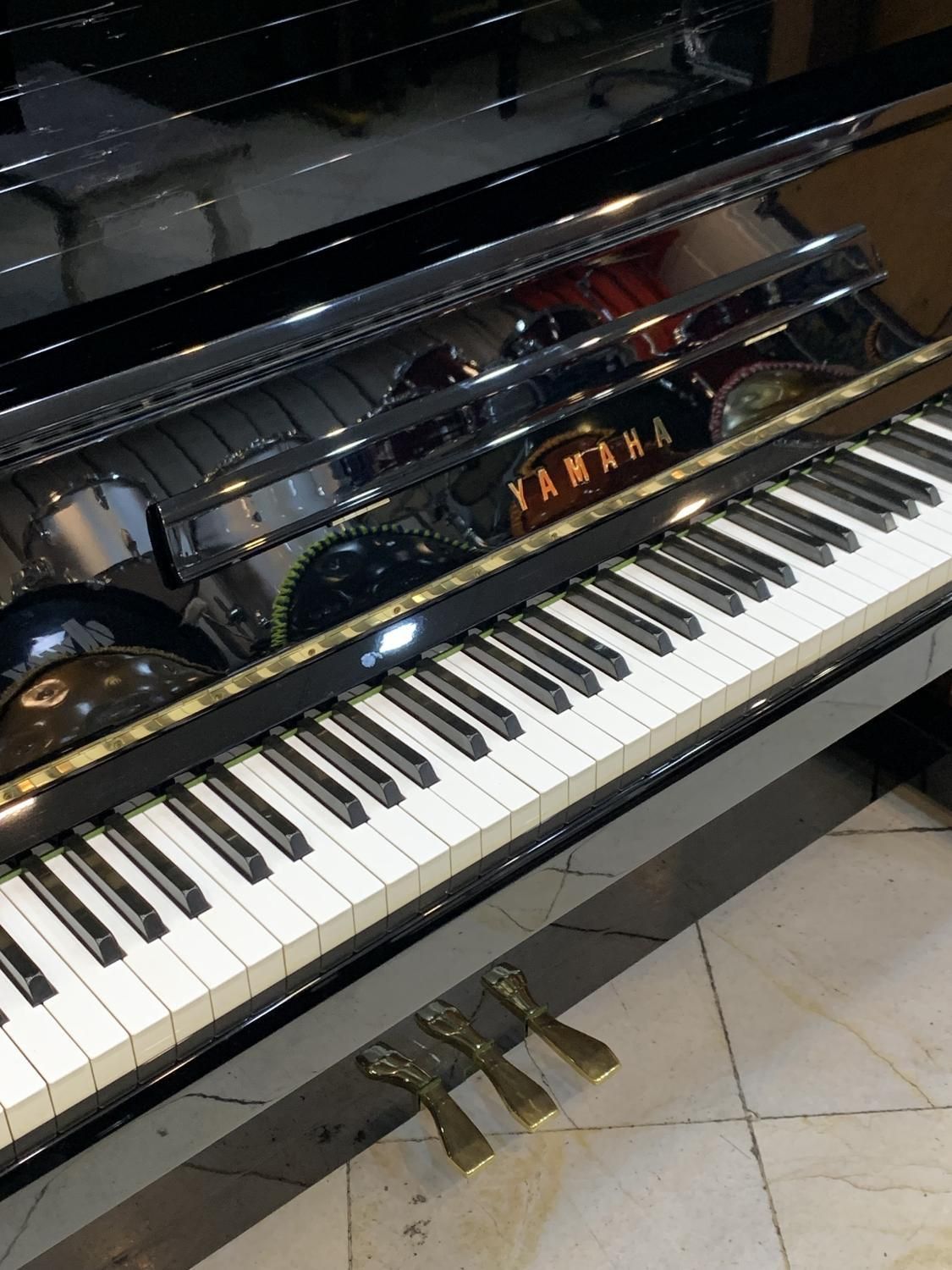 پیانو آکوستیک YAMAHA - YM11wn دیواری